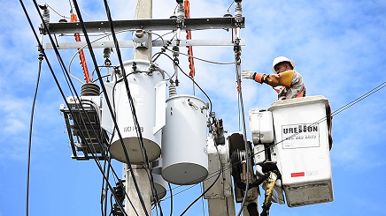 Servicii de montare a  rețelelor electrice